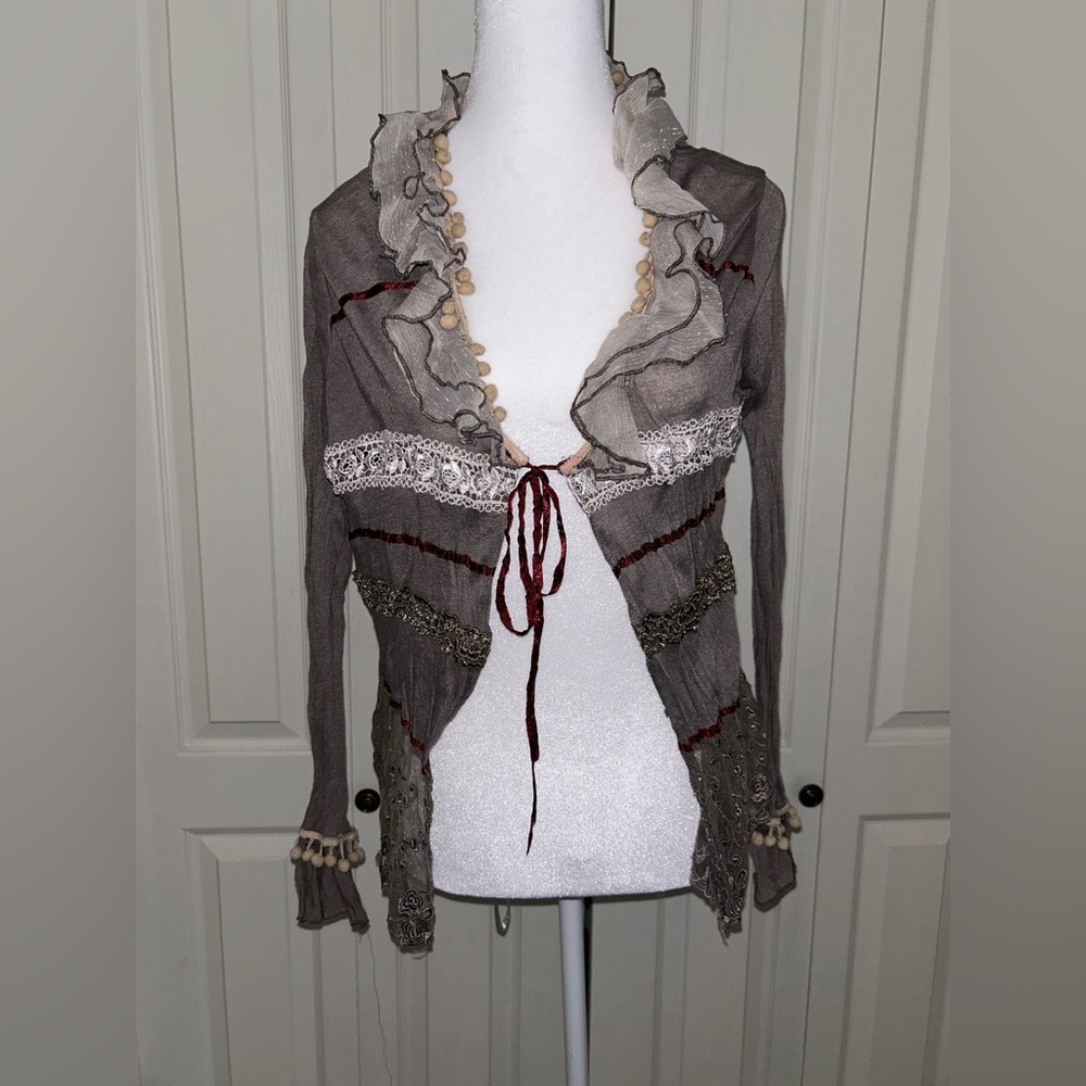 Light brown tie top